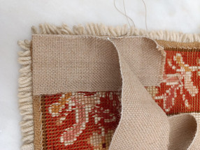 Aplicação de Precinta em Tapetes de Arraiolos