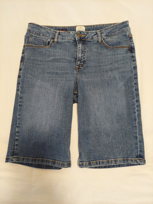  Pre-Loved Women's St John's Bay Bermuda Shorts-Size 14