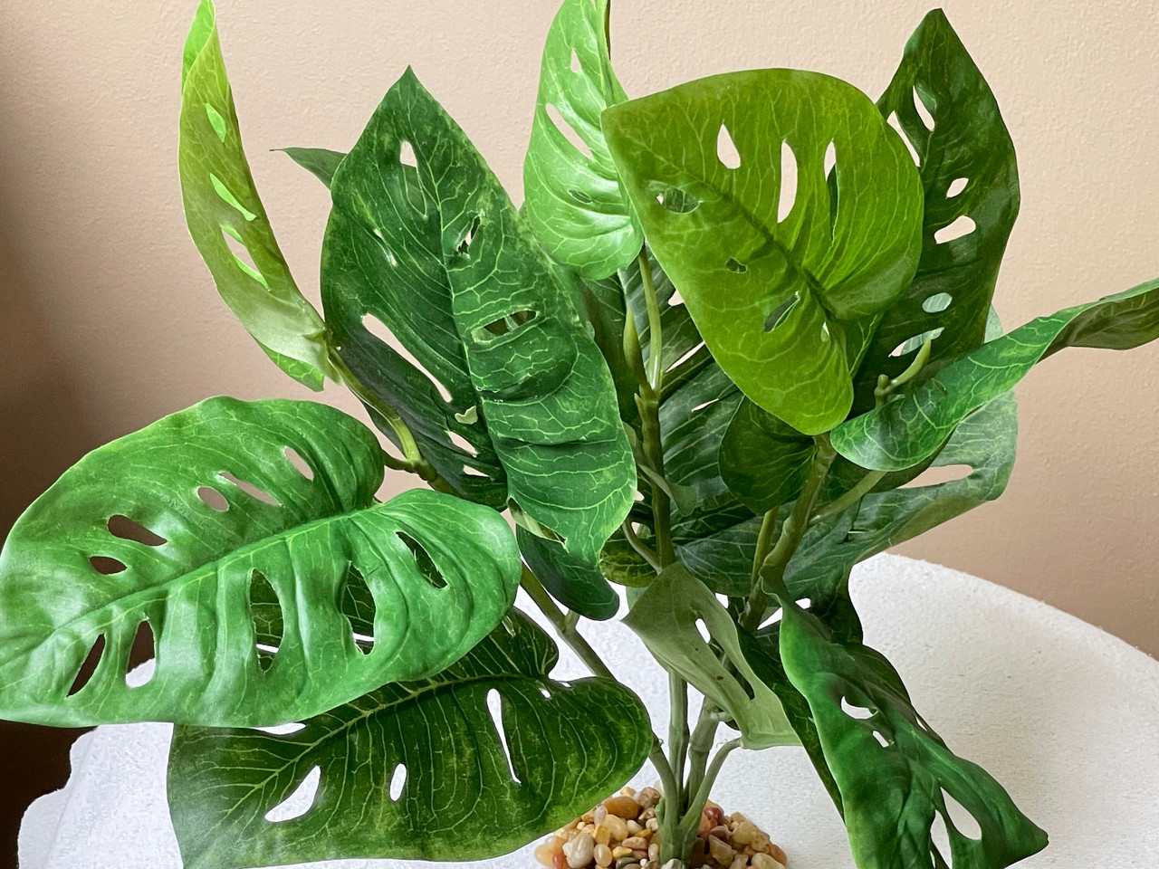 12"x12" Split Leaf PHILO BUSH Silk Philodendron aquarium PLANT, Stone base,  Goldfish & Betta-safe plant, Lower Forty Farm artificial aquarium plant -  Lower Forty Farm