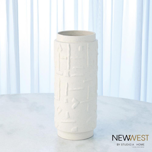 Global Views Sankuru Small Rustic White Vase 