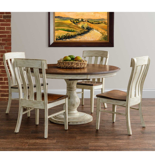 Amish Raleigh Round Expandable Pedestal Dining Table — product view