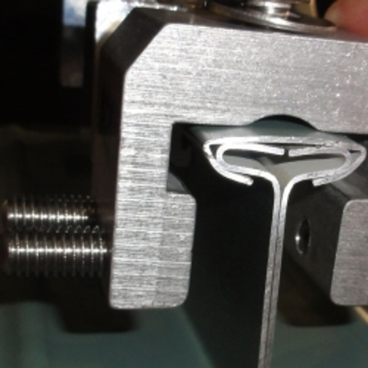 Roof Clamps | RoofClamp RCT - Solar Clamp