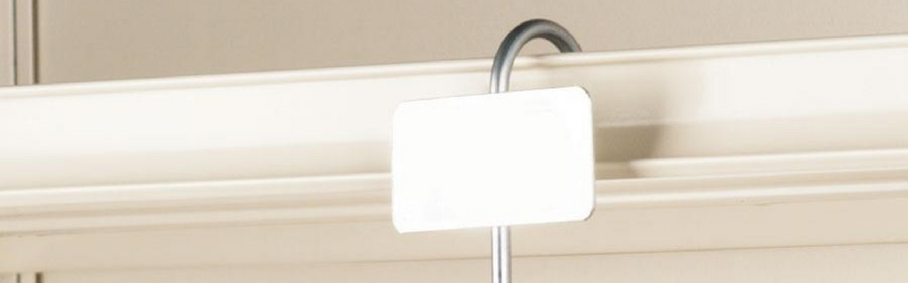 Wand Retailers with Label Holder