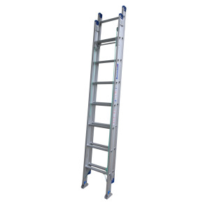 Aluminium extension ladder with swivel feet, 180kg rated, 4.1m high.