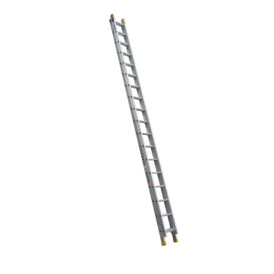Aluminium extension ladder with 18 rungs and yellow grip boots.