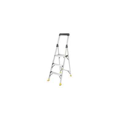 Three-step aluminium platform stool with a 120kg load capacity.