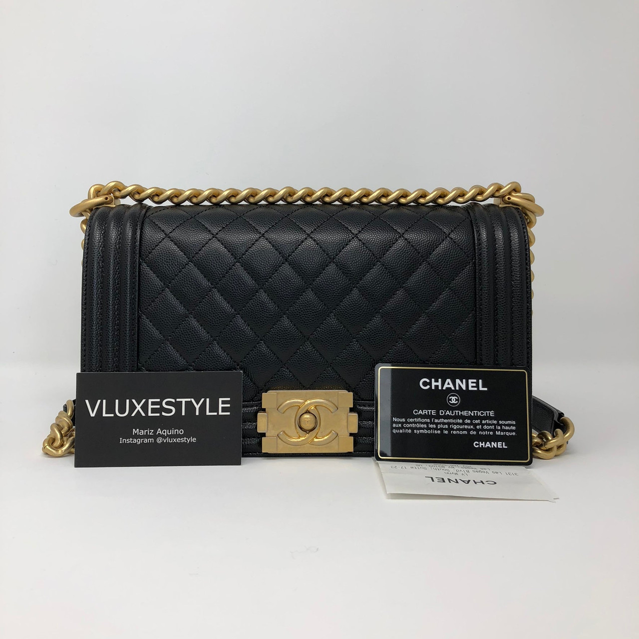 Le boy Old Medium Black Caviar with brushed gold hardware