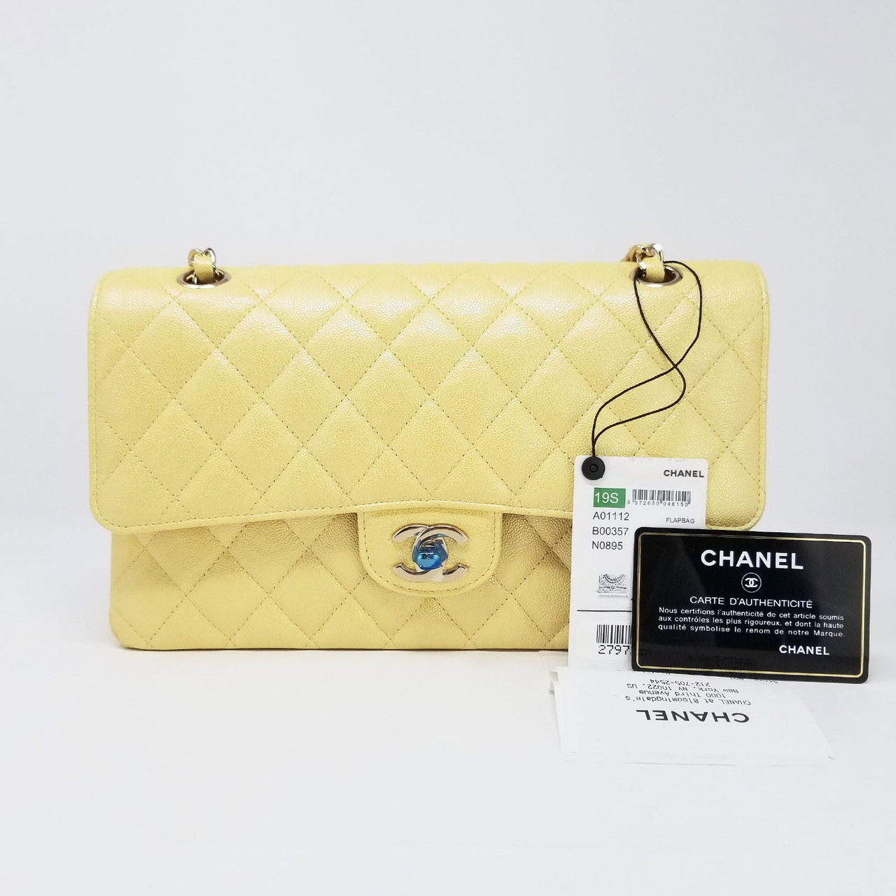 ダブル　　CHANEL Chanel 19S Classic Medium Double Flap Yellow Iridescent Caviar