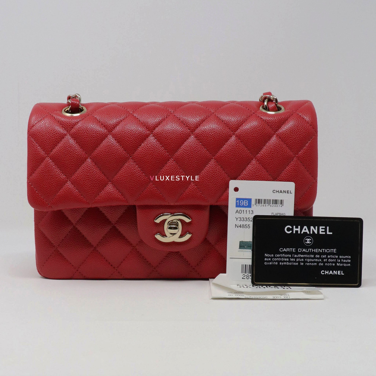 Classic Small Double Flap 19B Red Quilted Caviar with light gold