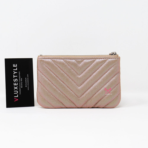 VAN CLEEF & ARPELS Chanel Mini O Pouch/Cosmetic Case 17B Rose Gold Chevron Caviar with silver hardware 