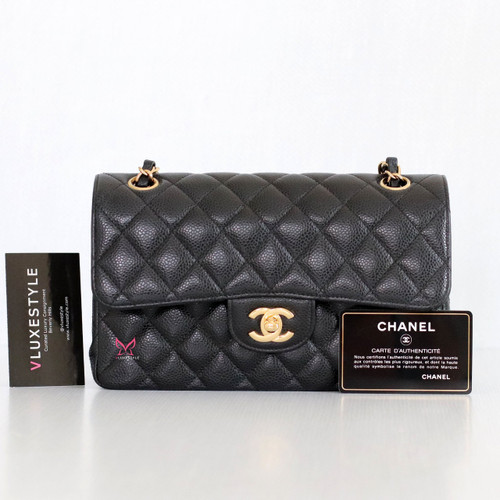 VAN CLEEF 
ARPELS Chanel Classic Small Double Flap Black Quilted Caviar with gold hardware-1653444691 