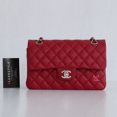 VAN CLEEF 
ARPELS Chanel Classic Small Double Flap 17B Red Quilted Caviar with silver hardware-1653444965 