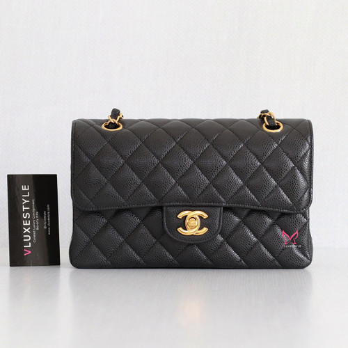 VAN CLEEF 
ARPELS Chanel Classic Small Double Flap Black Quilted Caviar with gold hardware-1653444994 