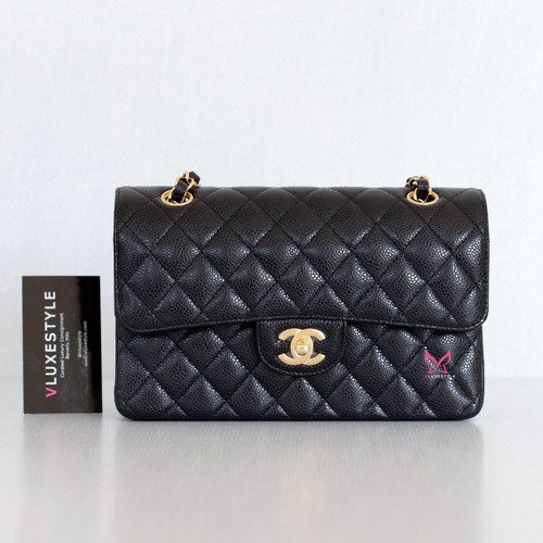 VAN CLEEF 
ARPELS Chanel Classic Small Double Flap Black Quilted Caviar with gold hardware-1653445949 