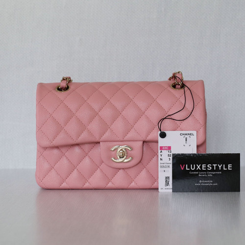VAN CLEEF & ARPELS Chanel  Classic Small Double Flap 22C Pink Quilted Caviar with light hardware 