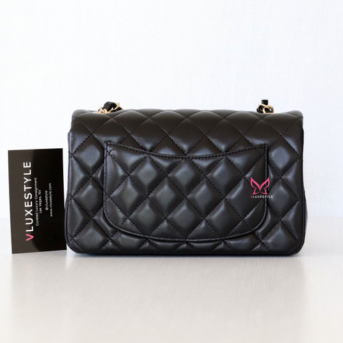VAN CLEEF & ARPELS Chanel Classic Mini Rectangular 22S Black Quilted Lambskin with light gold hardware 