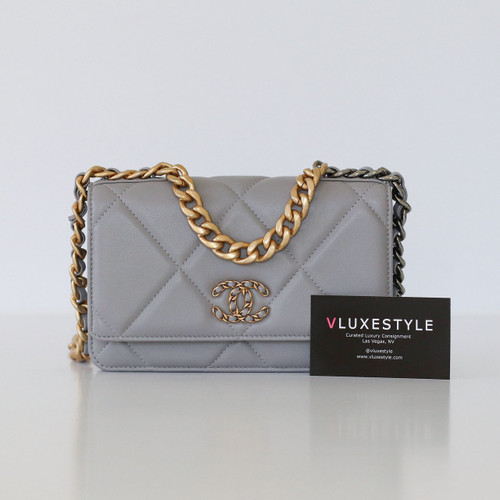 CHANEL Chanel 19 Wallet on Chain 21B Gray Lambskin with multi-tone hardware 