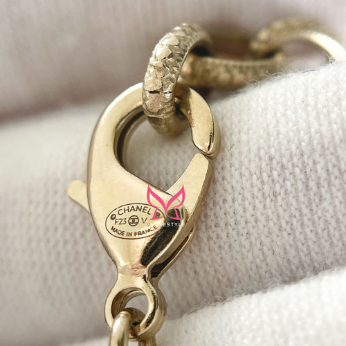 CHANEL Chanel 23V Pearl CC 100th Anniversary Short  Necklace Light Gold 