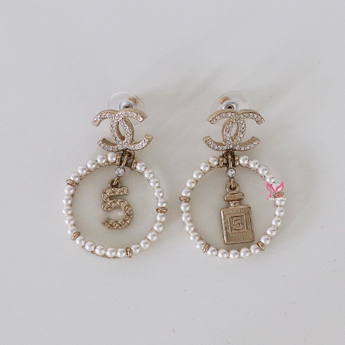 CHANEL Crystal Pearl 21V CC Hoop Earrings Gold 