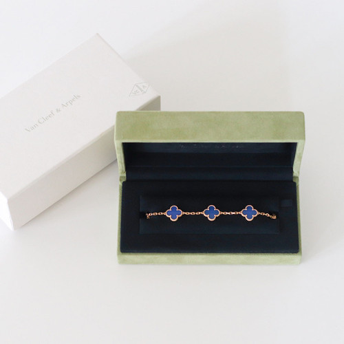 VAN CLEEF & ARPELS Vintage Alhambra 18K Yellow Gold 5 Motifs  Agate Bracelet 