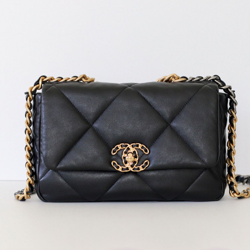 CHANEL Small 19 Flap 21B Black Lambskin Multi-tone Hardware 