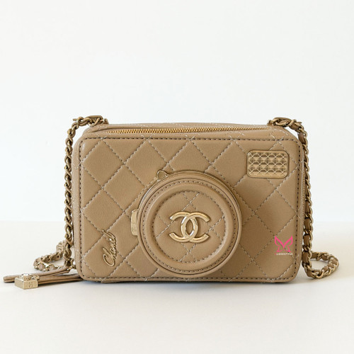 SHOP - CHANEL - Page 1 - VLuxeStyle