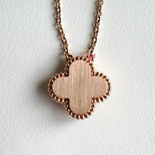 VAN CLEEF & ARPELS Holiday Pendant 2025 Pink Mother of Pearl 18K Rose Gold Necklace 