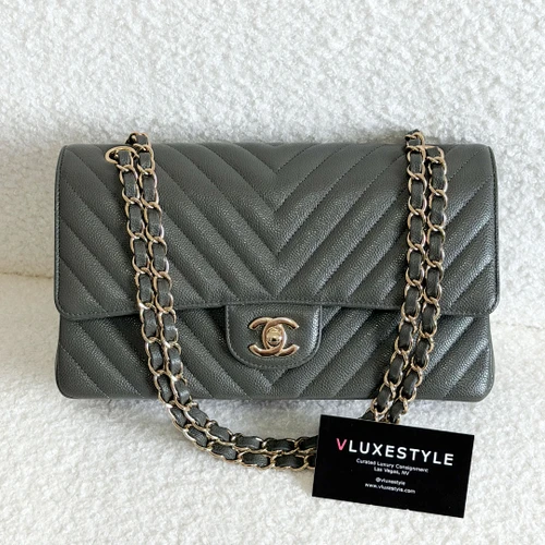 Classic Medium Flap 20B Gray Chevron Caviar Light Gold Hardware
