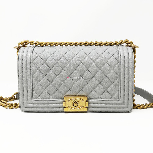 VAN CLEEF 
ARPELS Chanel 18P Le Boy Old Medium Grey Caviar with brushed gold hardware 