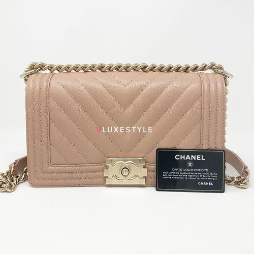 Chanel 18S Le Boy Old Medium Beige Nude Chevron Caviar with shiny light gold hardware Chanel 18S Le Boy Old Medium Beige Nude Chevron Caviar with shiny light gold hardware