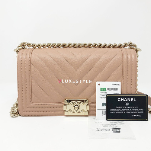 VAN CLEEF 
ARPELS Chanel 18S Le Boy Old Medium Nude Blush Pink Chevron Caviar with light gold hardware 