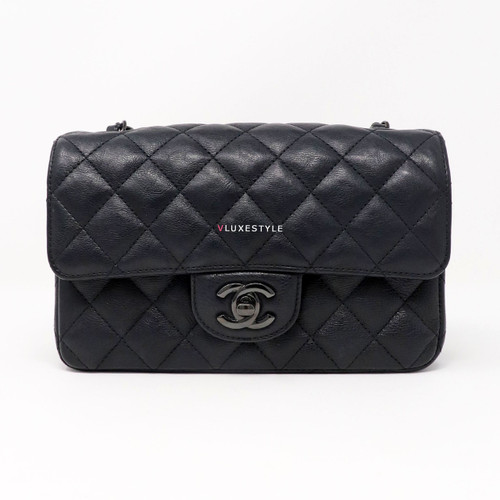 VAN CLEEF 
ARPELS Chanel 17S So Black Classic Mini Rectangular Crumpled Quilted Calfskin with shiny black hardware-1653430870 