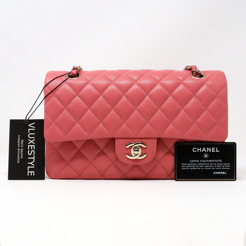 VAN CLEEF 
ARPELS Chanel Classic Medium Double Flap 19B Rose/Pink Quilted Caviar with light gold hardware 