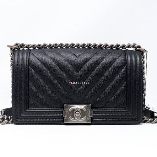 VAN CLEEF 
ARPELS RESERVED Chanel Le Boy Old Medium 20C Black Chevron Caviar with ruthenium hardware 