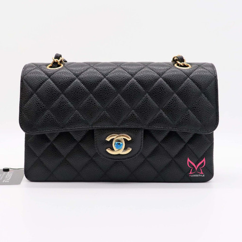 VAN CLEEF 
ARPELS Chanel Classic Small Double Flap Black Quilted Caviar with gold hardware-1653436692 