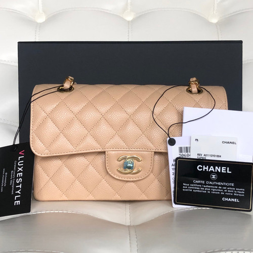 VAN CLEEF & ARPELS Classic Small Double Flap Beige Quilted Caviar with gold hardware 