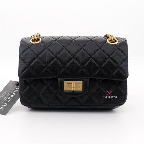 Chanel Iridescent Pink Quilted Grained Calfskin 2.55 Reissue 224