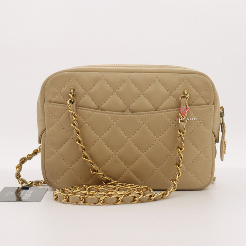 VAN CLEEF 
ARPELS Chanel Vintage Camera Bag Beige Quilted Lambskin with 24K gold plated hardware 