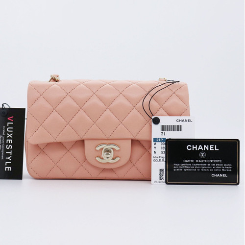 VAN CLEEF 
ARPELS Classic Mini Rectangular 21P Light Pink Quilted Lambskin with light gold hardware 