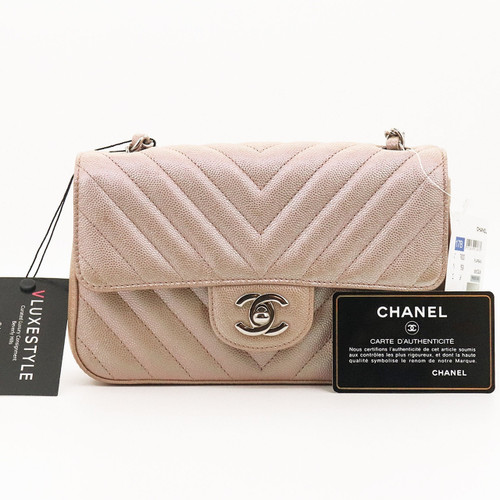 VAN CLEEF & ARPELS Chanel Mini Rectangular 17B Iridescent Rose Gold Chevron Caviar with silver  hardware 