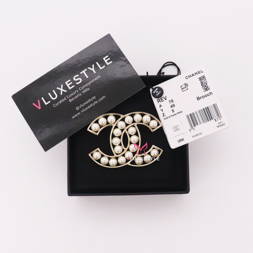 VAN CLEEF & ARPELS Chanel Pearl Connection CC Brooch Light Gold 