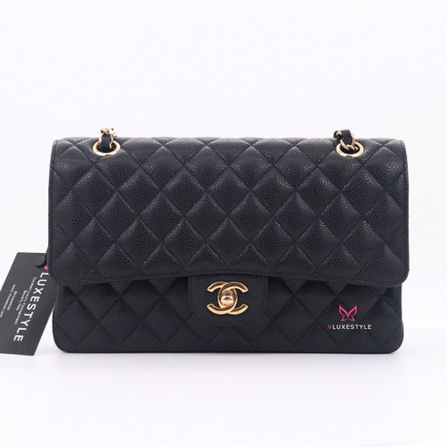 VAN CLEEF 
ARPELS Chanel Classic Medium Double Flap Black Quilted Caviar with gold hardware-1653440140 