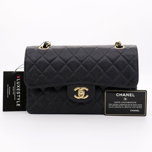 VAN CLEEF & ARPELS Chanel Vintage Classic Small Black Quilted Caviar with 24K gold plated hardware 