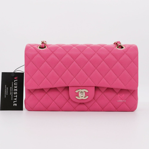VAN CLEEF 
ARPELS Chanel Classic Medium Double Flap 19C Pink Quilted Caviar with light gold hardware 