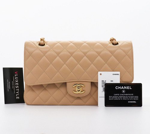 VAN CLEEF 
ARPELS Chanel Classic Medium Double Flap Beige Quilted Caviar with gold hardware-1653441313 
