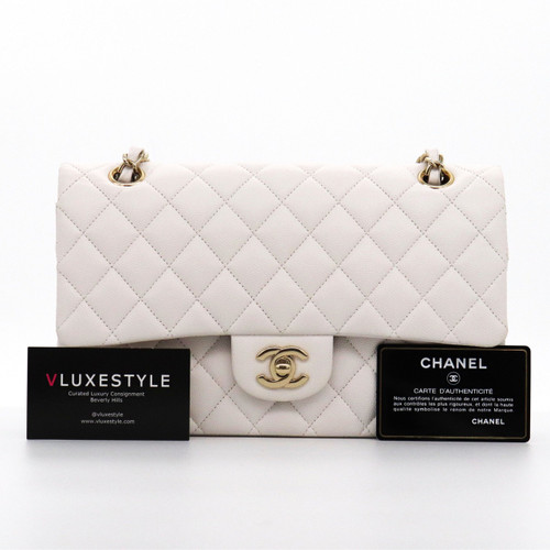 VAN CLEEF 
ARPELS Chanel Classic Medium Double Flap 19B White Quilted Caviar with light gold hardware-1653441369 