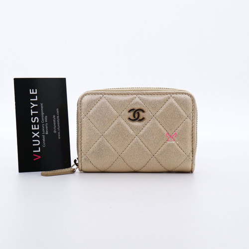 VAN CLEEF & ARPELS Chanel Zip Coin Purse 21P Metallic Gold Grained Quilted Lambskin with light gold hardware 