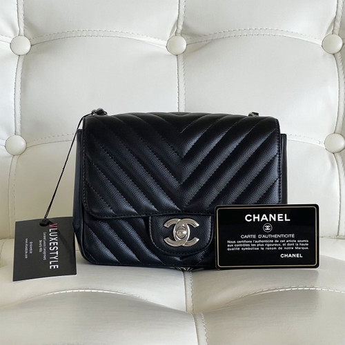 VAN CLEEF 
ARPELS Chanel Classic Mini Square 16S Black Chevron Caviar with silver hardware 