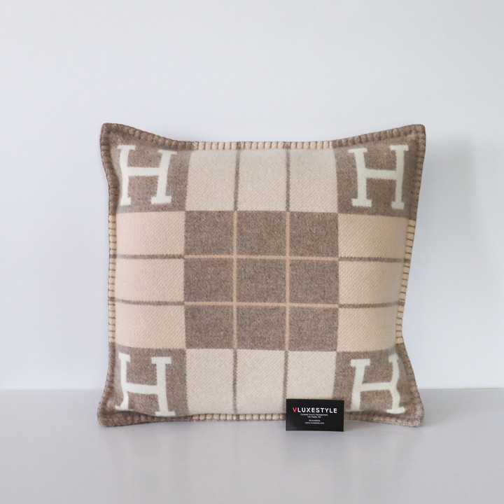 Hermes Wool Cashmere Avalon Pillow Coco Camomille PM