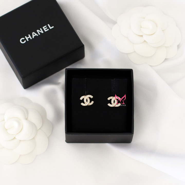 CHANEL Chanel 19V CC Crystal  Stud Earrings Gold 